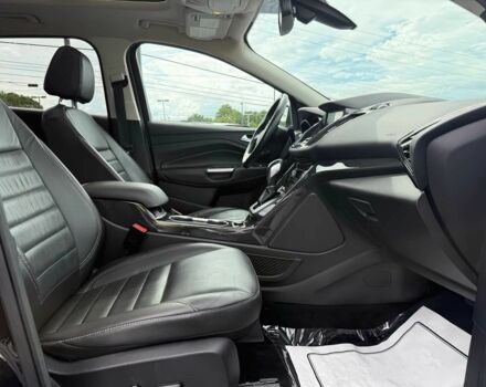 Форд Эскейп 2016 в Чопе на Automoto.ua Черный Форд Эскейп, объемом двигателя 2 л и пробегом 110 тыс. км за 7000 $, фото 10 на Automoto.ua