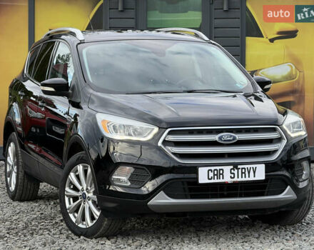 Черный Форд Эскейп, объемом двигателя 1.5 л и пробегом 146 тыс. км за 12700 $, фото 5 на Automoto.ua