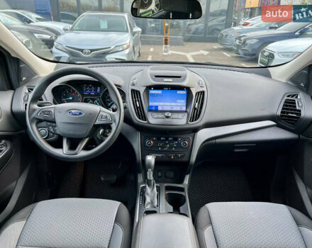 Чорний Форд Ескейп, об'ємом двигуна 1.5 л та пробігом 187 тис. км за 12500 $, фото 37 на Automoto.ua