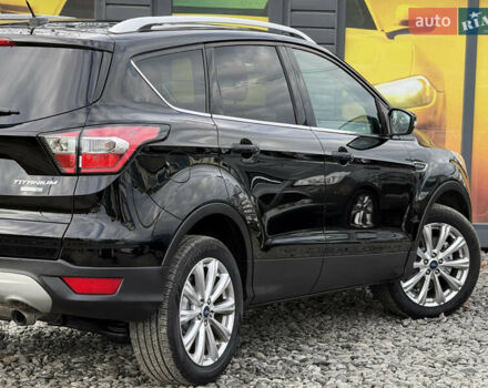 Черный Форд Эскейп, объемом двигателя 1.5 л и пробегом 146 тыс. км за 12700 $, фото 22 на Automoto.ua