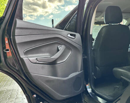 Чорний Форд Ескейп, об'ємом двигуна 2 л та пробігом 150 тис. км за 11500 $, фото 42 на Automoto.ua