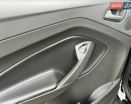 Черный Форд Эскейп, объемом двигателя 1.5 л и пробегом 187 тыс. км за 12000 $, фото 37 на Automoto.ua