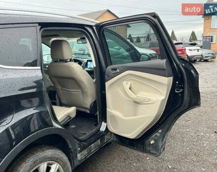 Черный Форд Эскейп, объемом двигателя 2 л и пробегом 194 тыс. км за 9600 $, фото 21 на Automoto.ua