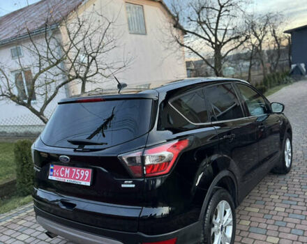 Черный Форд Эскейп, объемом двигателя 1.5 л и пробегом 265 тыс. км за 9799 $, фото 3 на Automoto.ua
