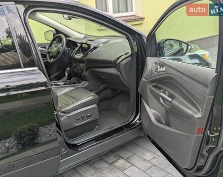 Черный Форд Эскейп, объемом двигателя 1.5 л и пробегом 147 тыс. км за 12999 $, фото 17 на Automoto.ua