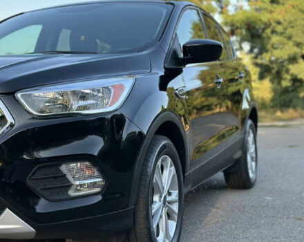 Черный Форд Эскейп, объемом двигателя 1.5 л и пробегом 49 тыс. км за 12500 $, фото 7 на Automoto.ua