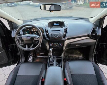 Черный Форд Эскейп, объемом двигателя 1.5 л и пробегом 106 тыс. км за 10999 $, фото 91 на Automoto.ua