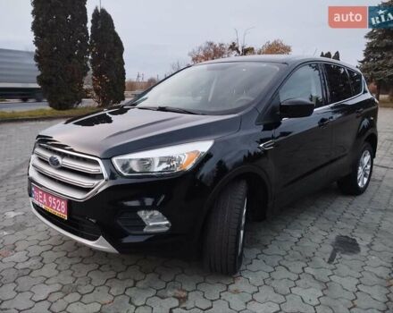 Черный Форд Эскейп, объемом двигателя 1.5 л и пробегом 219 тыс. км за 10500 $, фото 1 на Automoto.ua
