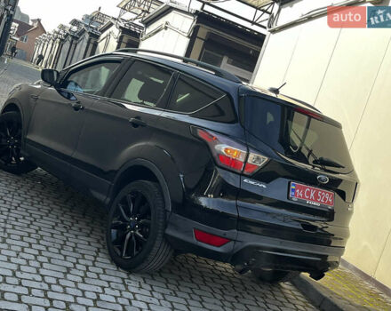 Черный Форд Эскейп, объемом двигателя 1.5 л и пробегом 151 тыс. км за 11990 $, фото 36 на Automoto.ua