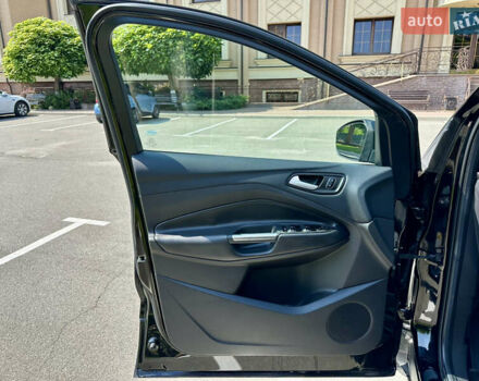 Чорний Форд Ескейп, об'ємом двигуна 1.5 л та пробігом 187 тис. км за 12999 $, фото 22 на Automoto.ua