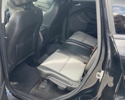 Черный Форд Эскейп, объемом двигателя 2 л и пробегом 105 тыс. км за 14600 $, фото 4 на Automoto.ua