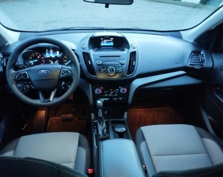 Чорний Форд Ескейп, об'ємом двигуна 1.5 л та пробігом 218 тис. км за 11300 $, фото 17 на Automoto.ua