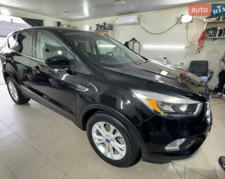 Черный Форд Эскейп, объемом двигателя 1.5 л и пробегом 98 тыс. км за 12500 $, фото 2 на Automoto.ua