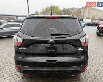 Чорний Форд Ескейп, об'ємом двигуна 2 л та пробігом 152 тис. км за 7500 $, фото 3 на Automoto.ua