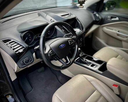 Чорний Форд Ескейп, об'ємом двигуна 2 л та пробігом 137 тис. км за 7200 $, фото 17 на Automoto.ua