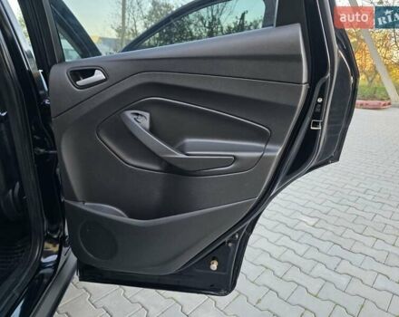 Черный Форд Эскейп, объемом двигателя 1.5 л и пробегом 106 тыс. км за 10999 $, фото 104 на Automoto.ua