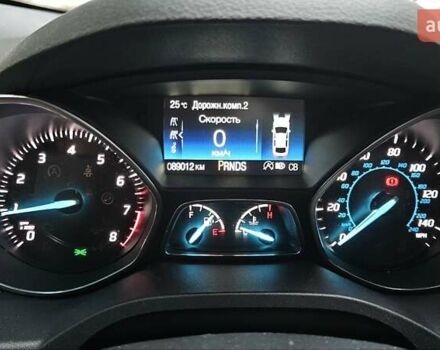 Черный Форд Эскейп, объемом двигателя 2 л и пробегом 89 тыс. км за 15100 $, фото 15 на Automoto.ua