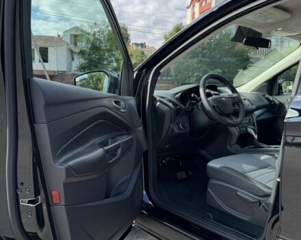 Черный Форд Эскейп, объемом двигателя 0 л и пробегом 83 тыс. км за 17000 $, фото 5 на Automoto.ua