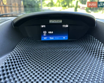 Черный Форд Эскейп, объемом двигателя 2 л и пробегом 105 тыс. км за 13450 $, фото 64 на Automoto.ua
