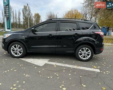 Форд Эскейп 2017 в Киеве на Automoto.ua Черный Форд Эскейп, объемом двигателя 1.5 л и пробегом 88 тыс. км за 11990 $, фото 6 на Automoto.ua