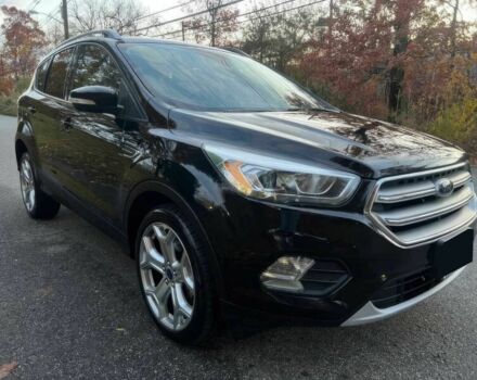 Черный Форд Эскейп, объемом двигателя 2 л и пробегом 64 тыс. км за 8600 $, фото 2 на Automoto.ua