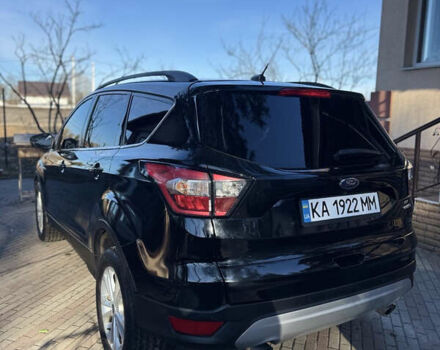Чорний Форд Ескейп, об'ємом двигуна 2 л та пробігом 159 тис. км за 13800 $, фото 5 на Automoto.ua