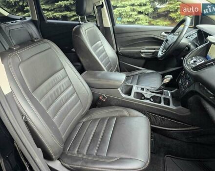 Черный Форд Эскейп, объемом двигателя 2 л и пробегом 110 тыс. км за 7800 $, фото 16 на Automoto.ua