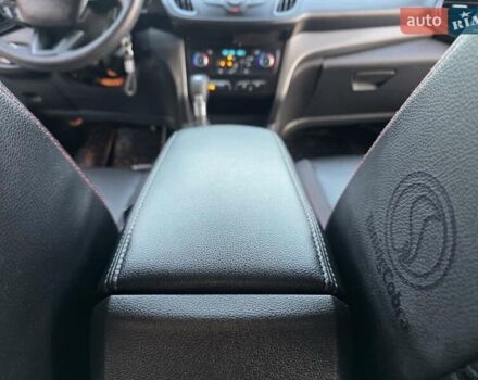 Черный Форд Эскейп, объемом двигателя 1.5 л и пробегом 106 тыс. км за 10999 $, фото 87 на Automoto.ua