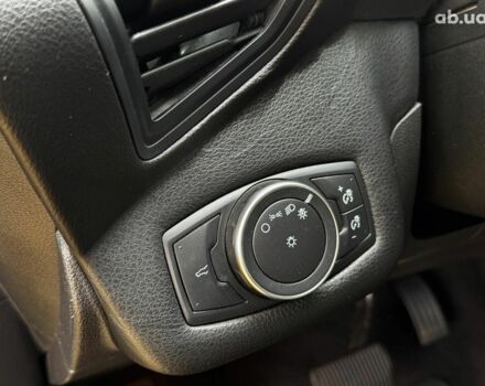 Черный Форд Эскейп, объемом двигателя 2.5 л и пробегом 201 тыс. км за 15290 $, фото 17 на Automoto.ua