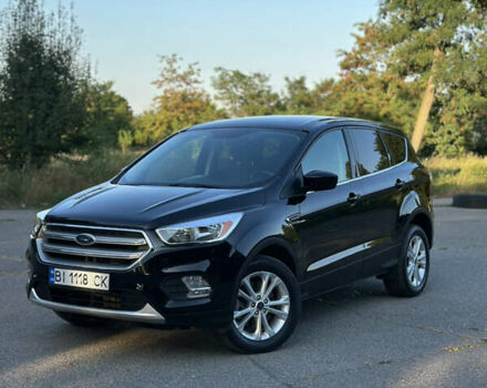 Черный Форд Эскейп, объемом двигателя 1.5 л и пробегом 49 тыс. км за 12500 $, фото 2 на Automoto.ua