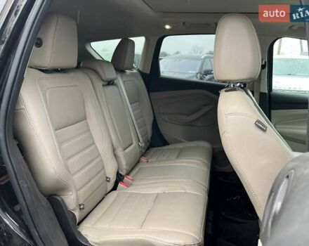 Черный Форд Эскейп, объемом двигателя 2 л и пробегом 194 тыс. км за 9600 $, фото 22 на Automoto.ua