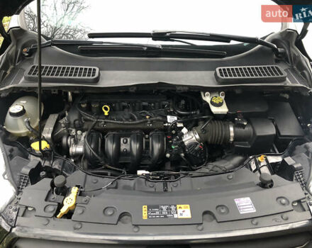 Черный Форд Эскейп, объемом двигателя 2.5 л и пробегом 187 тыс. км за 13990 $, фото 26 на Automoto.ua