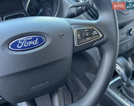 Форд Эскейп 2017 в Киеве на Automoto.ua Черный Форд Эскейп, объемом двигателя 2.5 л и пробегом 98 тыс. км за 13500 $, фото 35 на Automoto.ua