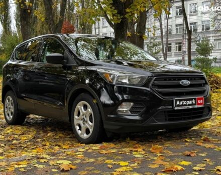 Черный Форд Эскейп, объемом двигателя 2.5 л и пробегом 201 тыс. км за 15290 $, фото 2 на Automoto.ua