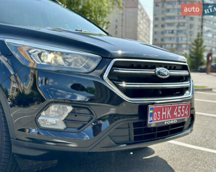 Чорний Форд Ескейп, об'ємом двигуна 1.5 л та пробігом 187 тис. км за 12999 $, фото 19 на Automoto.ua