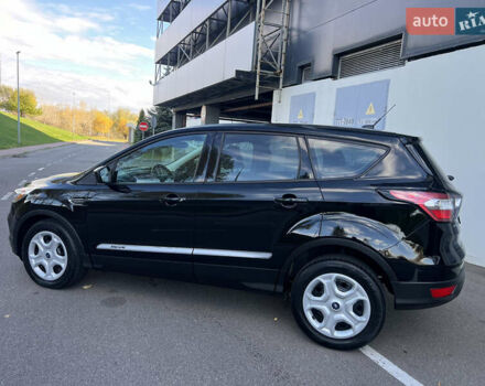 Форд Эскейп 2017 в Киеве на Automoto.ua Черный Форд Эскейп, объемом двигателя 2.5 л и пробегом 98 тыс. км за 13500 $, фото 3 на Automoto.ua