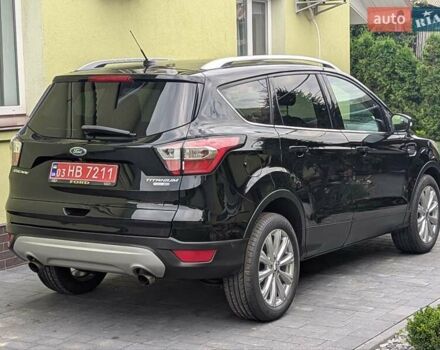Черный Форд Эскейп, объемом двигателя 1.5 л и пробегом 147 тыс. км за 12999 $, фото 1 на Automoto.ua