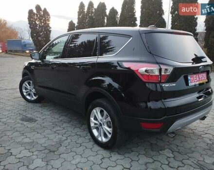 Черный Форд Эскейп, объемом двигателя 1.5 л и пробегом 218 тыс. км за 11300 $, фото 2 на Automoto.ua