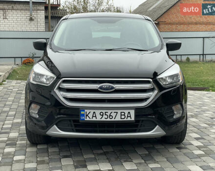 Черный Форд Эскейп, объемом двигателя 2.5 л и пробегом 197 тыс. км за 13000 $, фото 3 на Automoto.ua