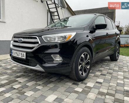 Черный Форд Эскейп, объемом двигателя 2.5 л и пробегом 197 тыс. км за 13000 $, фото 2 на Automoto.ua