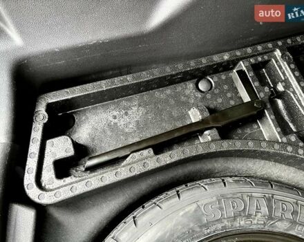 Чорний Форд Ескейп, об'ємом двигуна 2 л та пробігом 83 тис. км за 16900 $, фото 14 на Automoto.ua