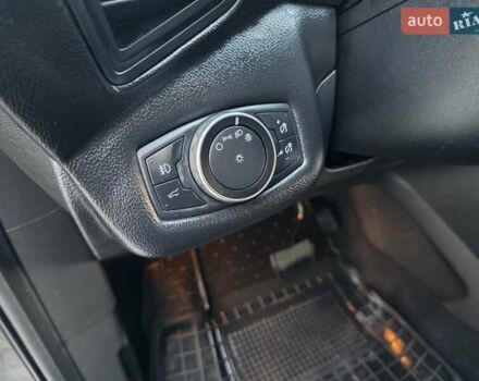 Черный Форд Эскейп, объемом двигателя 1.5 л и пробегом 106 тыс. км за 10999 $, фото 69 на Automoto.ua