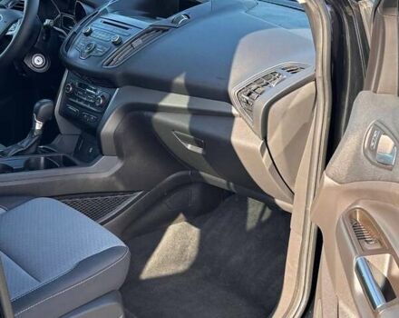 Черный Форд Эскейп, объемом двигателя 1.5 л и пробегом 192 тыс. км за 9999 $, фото 11 на Automoto.ua