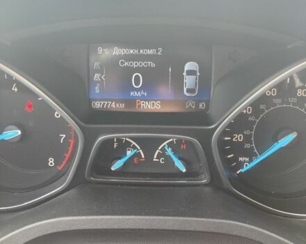 Черный Форд Эскейп, объемом двигателя 2 л и пробегом 105 тыс. км за 14600 $, фото 7 на Automoto.ua