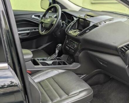 Черный Форд Эскейп, объемом двигателя 1.5 л и пробегом 147 тыс. км за 12999 $, фото 15 на Automoto.ua