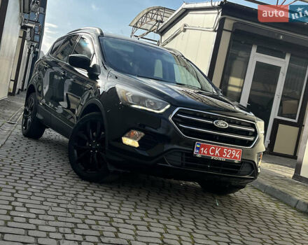 Черный Форд Эскейп, объемом двигателя 1.5 л и пробегом 151 тыс. км за 11990 $, фото 4 на Automoto.ua
