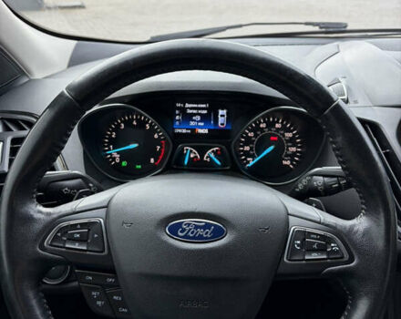 Черный Форд Эскейп, объемом двигателя 2 л и пробегом 74 тыс. км за 14650 $, фото 8 на Automoto.ua