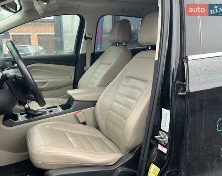 Черный Форд Эскейп, объемом двигателя 2 л и пробегом 194 тыс. км за 9600 $, фото 9 на Automoto.ua