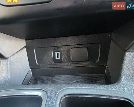 Черный Форд Эскейп, объемом двигателя 1.5 л и пробегом 106 тыс. км за 10999 $, фото 58 на Automoto.ua