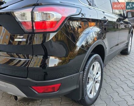 Черный Форд Эскейп, объемом двигателя 1.5 л и пробегом 106 тыс. км за 10999 $, фото 32 на Automoto.ua